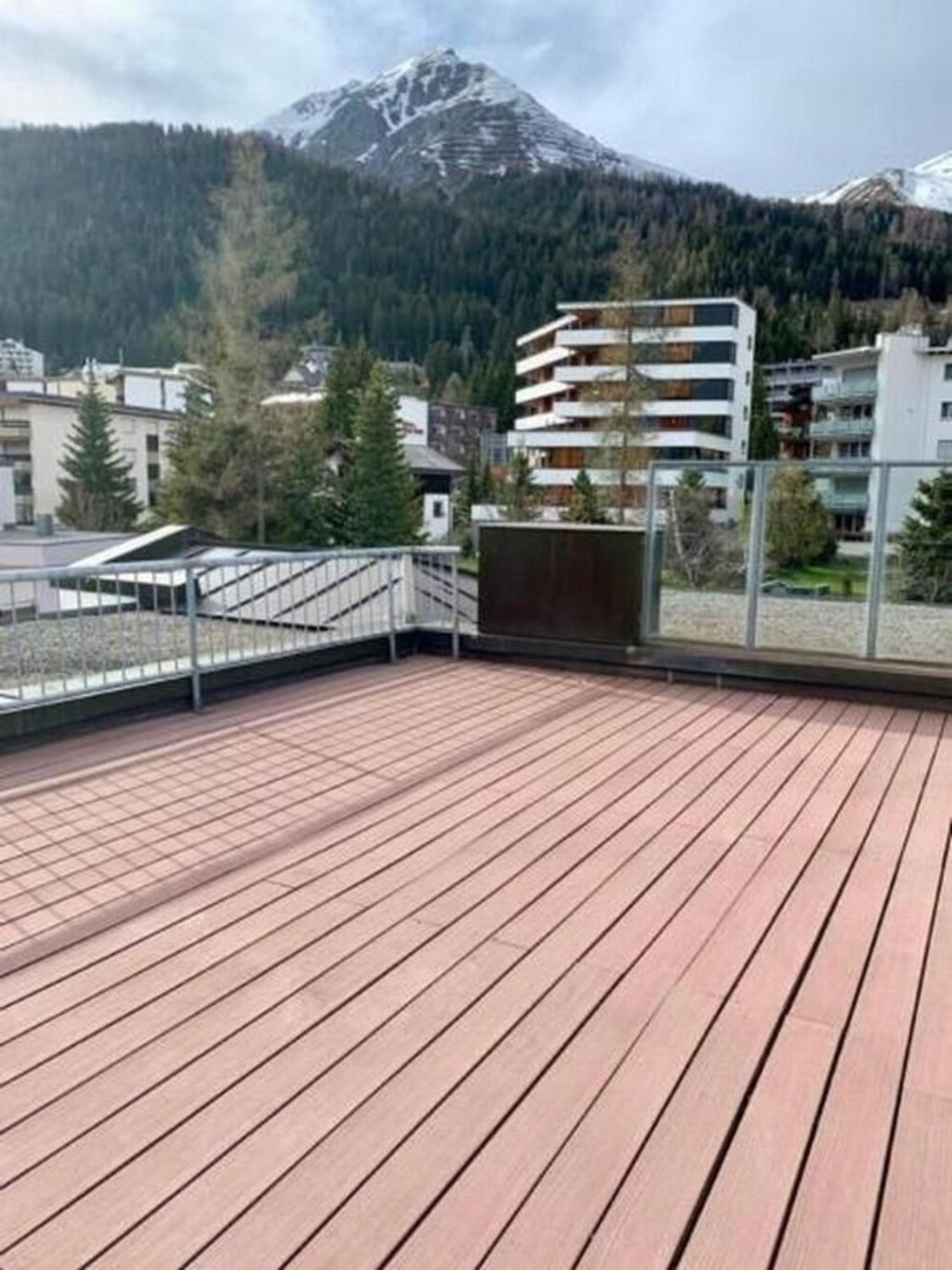 Ferienwohnung Gian: Central Apartment Near Congress Center & Winter Activities Davos Exterior photo